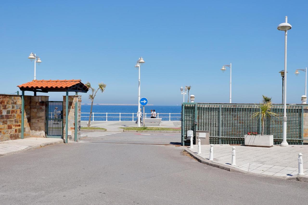 Vila 158A Triplex Rinconin Con Piscina Gijón Exteriér fotografie